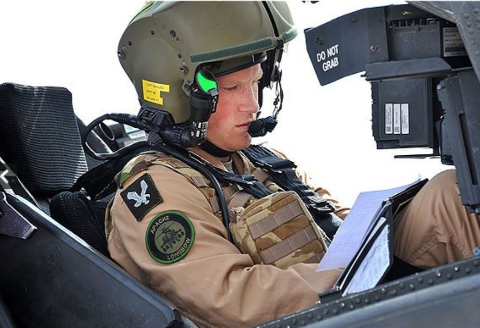 Helicopter pilot, Military, Swat, Army, Soldier, Vehicle, Pilot, Military person, Personal protective equipment, Cockpit, 