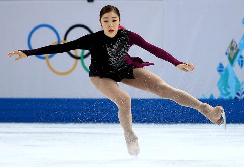 フィギュア女子 青のジンクスとは 五輪史上最高の衣装をまとった女神たち