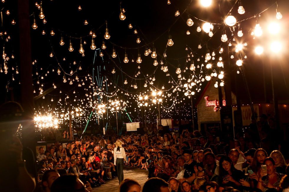 Crowd, People, Audience, Event, Performance, Lighting, Stage, Night, Spectacle, Concert, 