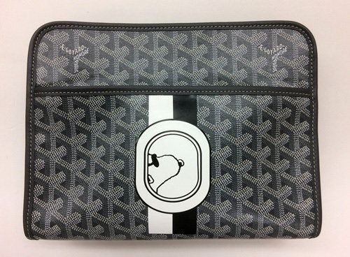 Wallet, Design, Fashion accessory, Rectangle, Pattern, Handheld device accessory, Square, Brand, 