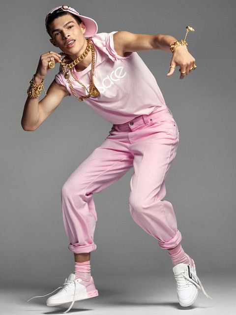 Pink, Hip-hop dance, Dance, Performing arts, Muscle, Photo shoot, Performance, Event, Photography, Dancer, 