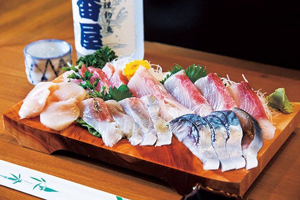 Cuisine, Food, Seafood, Fish slice, Ingredient, Tableware, Dish, Sashimi, Crudo, Fish, 