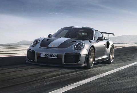 野獣のようなクルマ ポルシェ911 Gt2 Rs