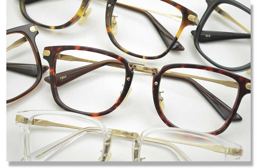 Eyewear, Vision care, Line, Tints and shades, Metal, Eye glass accessory, Transparent material, Material property, Silver, Office instrument, 