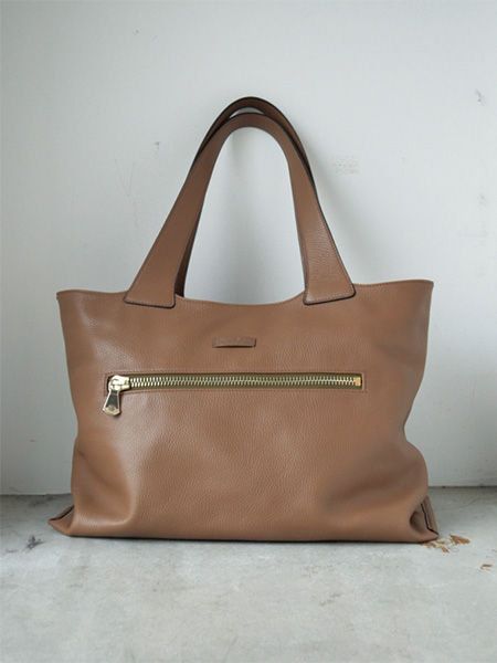 Brown, Product, Bag, White, Style, Fashion accessory, Luggage and bags, Leather, Tan, Shoulder bag, 
