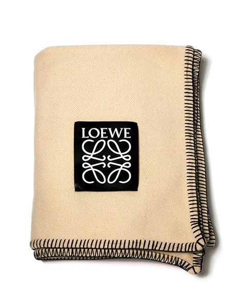 LOEWE (ロエベ) ブランケット ベージュ｜トレファクONLINE