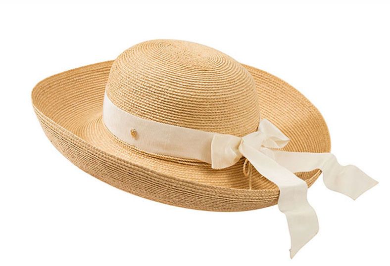 Clothing, Hat, Sun hat, Fashion accessory, Beige, Headgear, Costume hat, Fedora, Costume accessory, Cowboy hat, 