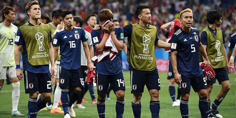 サッカー日本代表 敗戦後の更衣室の写真に世界中で感嘆の声