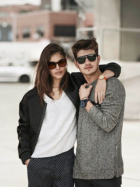 Eyewear, Glasses, Vision care, Sleeve, Sunglasses, Trousers, Coat, Standing, Outerwear, Collar, 