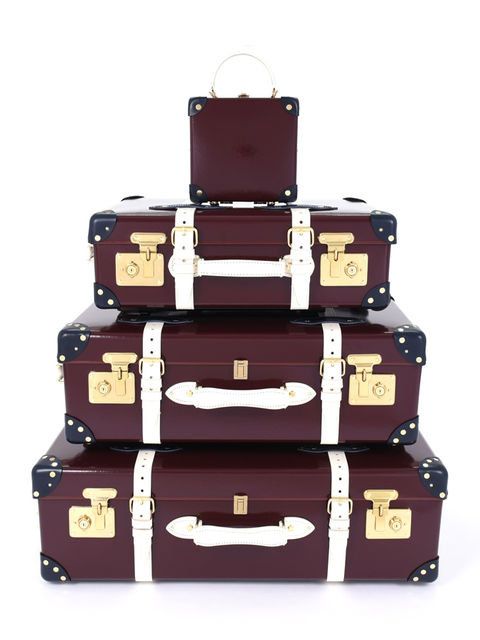 Suitcase, Baggage, Brown, Bag, Luggage and bags, Hand luggage, Fashion accessory, Box, Leather, Rectangle, 