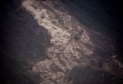 グアテマラでも火山が噴火 62人もの犠牲者がでた現地での様子