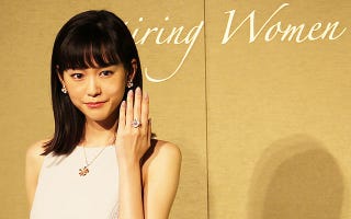 速報 ブルガリの 母の日トークショー に桐谷美玲さん出席 速報 ブルガリの 母の日トークショー に桐谷美玲さん出席
