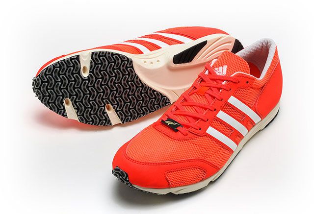 名工・三村氏の工房発、特別モデル「adizero takumi」10万円100足の全容