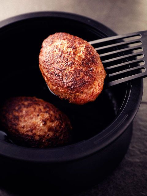 料理男子なら絶対欲しくなる!世界初のカーボン製無水調理鍋 料理男子なら絶対欲しくなる!世界初のカーボン製無水調理鍋