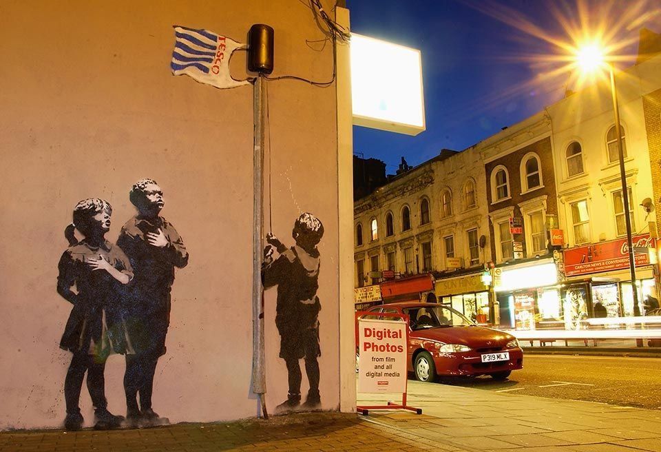 banksy, バンクシー, マッシヴ・アタック, 3d,バンクシー follow your dreams,アンドエー バンクシー,バンクシー作品,バンクシー 絵,