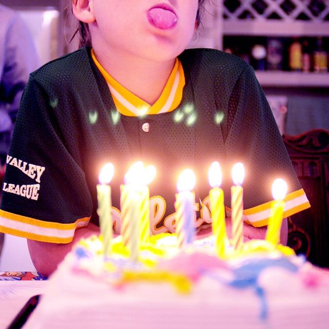 Lighting, Birthday, Candle, Cake, Birthday cake, Light, Party, Fun, Cake decorating, Child, 