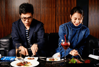 作家 水野敬也が河北麻友子とデート 彼女のためのハンカチにグッとくる の巻 Part 2