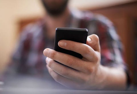 アップル 古いiphoneの性能をひそかに制限