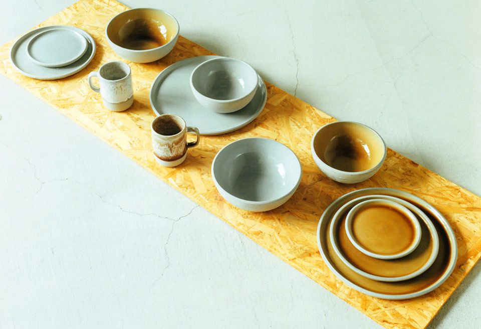 Yellow, Cup, Wood, Tableware, earthenware, Tray, Dinnerware set, Serveware, Circle, Metal, 