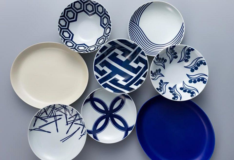 Blue and white porcelain, Dishware, Porcelain, Plate, Cobalt blue, Tableware, Dinnerware set, Platter, Ceramic, Circle, 
