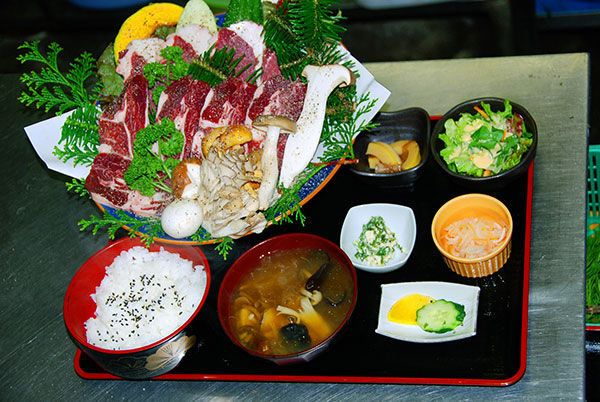 Dish, Food, Cuisine, Meal, Ingredient, Comfort food, Lunch, Produce, Kaiseki, Brunch, 