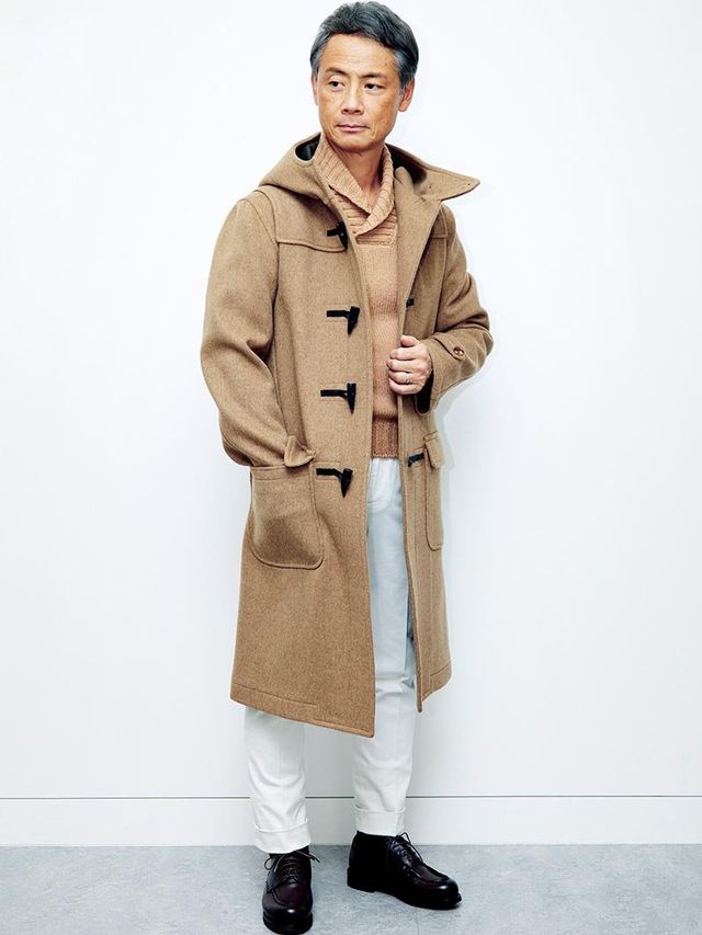 Clothing, Coat, Overcoat, Trench coat, Outerwear, Fashion, Beige, Duster, Fashion model, Sleeve, 