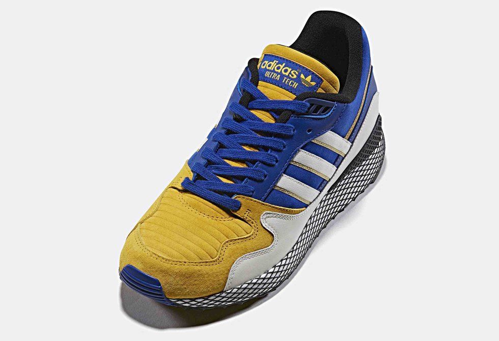 Shoe, Footwear, Yellow, Outdoor shoe, Blue, Walking shoe, Sneakers, Running shoe, Athletic shoe, Electric blue, 