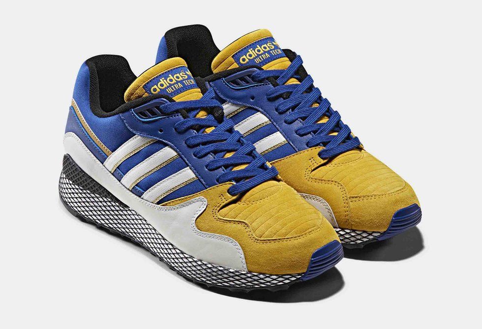 Shoe, Footwear, Yellow, Blue, Outdoor shoe, Running shoe, Walking shoe, Sportswear, Sneakers, Cobalt blue, 