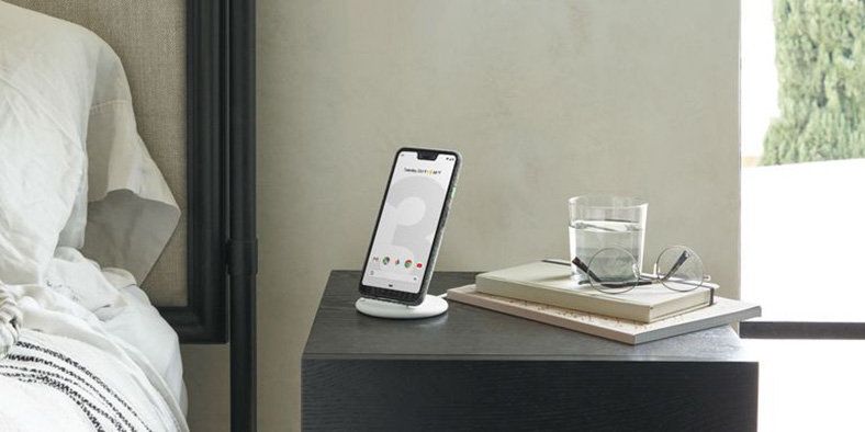 グーグルがワイヤレス充電スタンド「Pixel Stand」を発表！