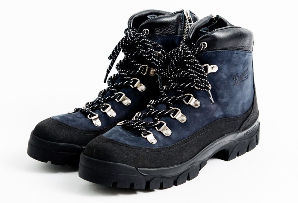 Shoe, Footwear, Black, Hiking boot, Boot, Work boots, Outdoor shoe, Hiking shoe, Steel-toe boot, Font, 