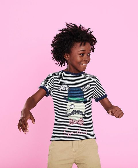 Pink, T-shirt, Child, Shoulder, Standing, Cool, Fun, Toddler, Human, Sleeve, 