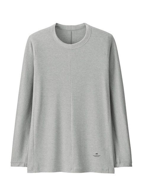 Clothing, Sleeve, White, Outerwear, T-shirt, Grey, Neck, Long-sleeved t-shirt, Jersey, Top, 