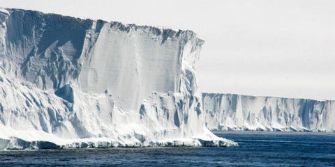 南極地下300mの掘削孔を覗くー ロス棚氷の謎多き地下 南極地下300mの掘削孔を覗くー ロス棚氷の謎多き地下