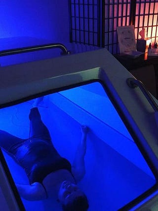 有名アスリートもぞっこん流行中の フローティング って何