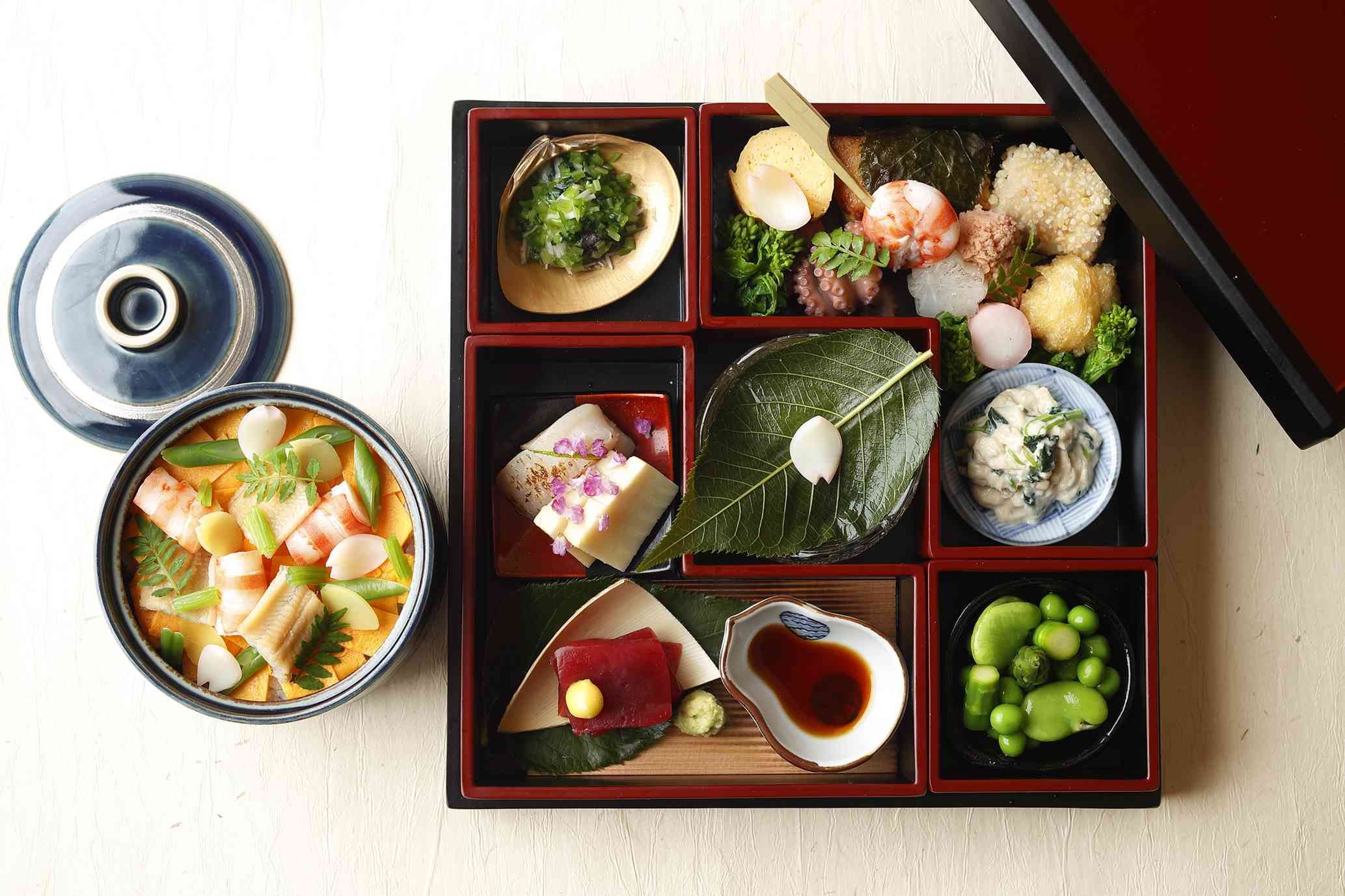 きもの女子会ランチに最適！ パレスホテル東京の花見弁当