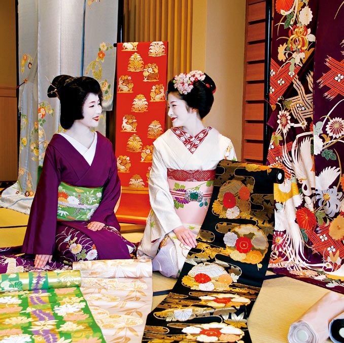 新品 舞妓 芸者 京都 祇園 日本 和装 着物 美人 クール ジャパン ロンT