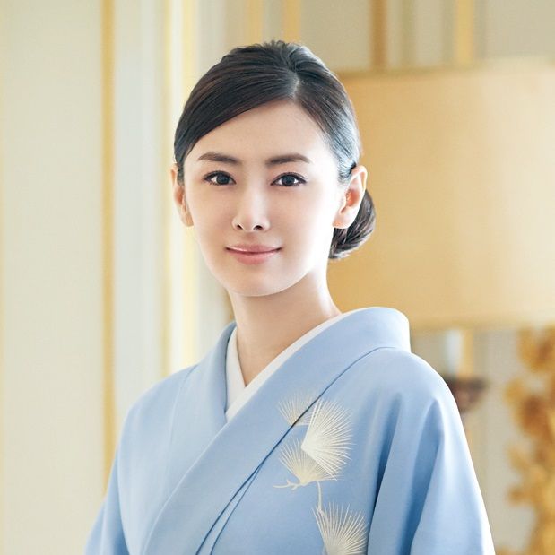 美しいキモノ冬号より 表紙の人 北川景子さん