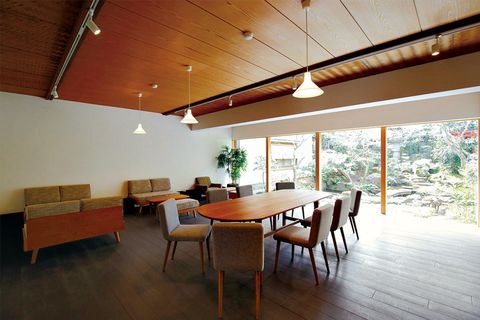 Wood, Room, Floor, Hardwood, Flooring, Interior design, Furniture, Ceiling, Table, Real estate, 
