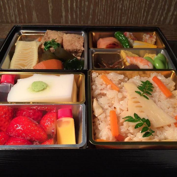 ストア 松花 堂 弁当 本