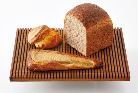 Food, Bread, Hard dough bread, Graham bread, Cuisine, Sliced bread, Dish, Loaf, Potato bread, Ingredient, 