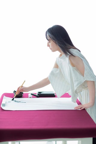 書家 木下真理子さんインタビュー 日本女性のたおやかな美しさとは