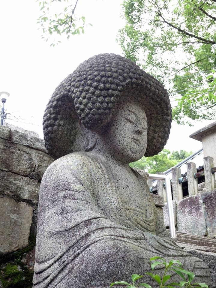 石仏、道祖神、仏像、おこそ頭巾、愛のかたち
