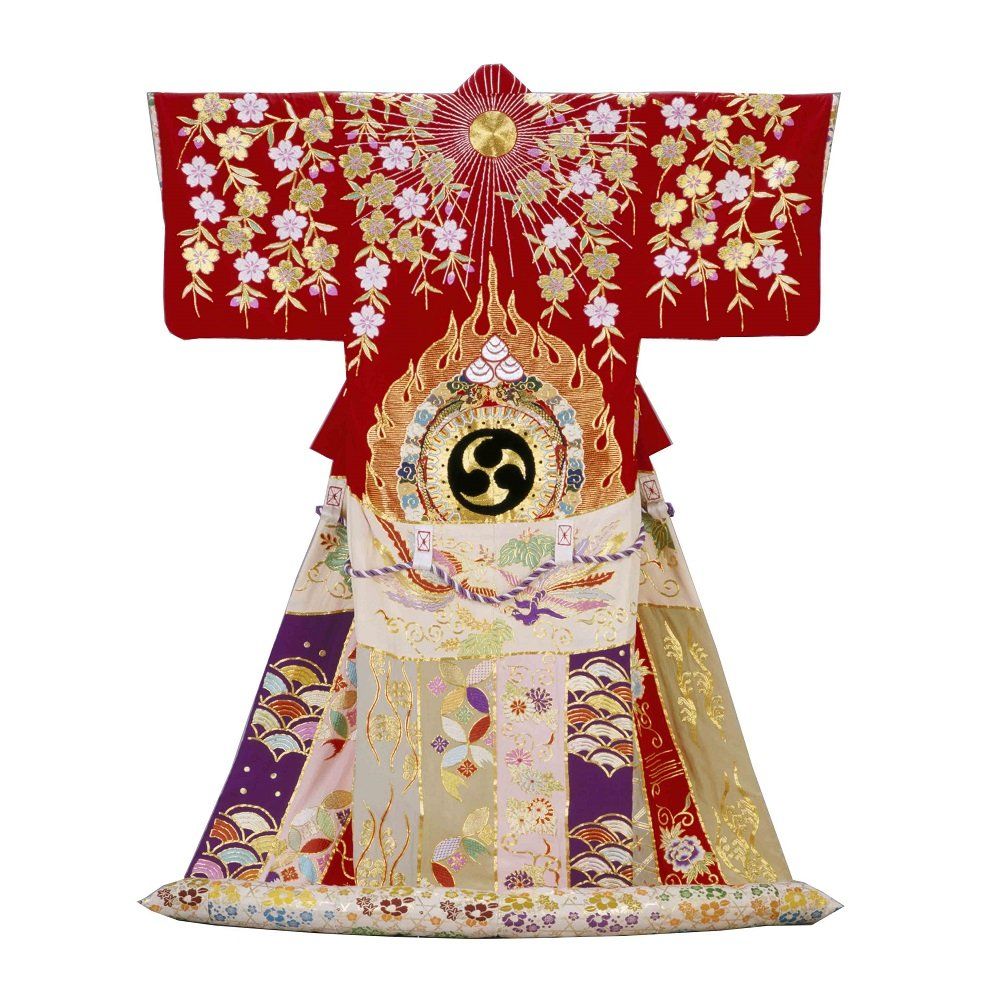 絶対的な信頼 伝統芸能を彩る豪華なきもの「能装束と歌舞伎衣裳」展開催 歌舞伎