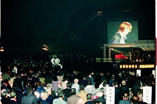 婦人画報皇室特集 Yoshikiさんに特別インタビュー 絶望のなか勇気をくださった両陛下への感謝の思い