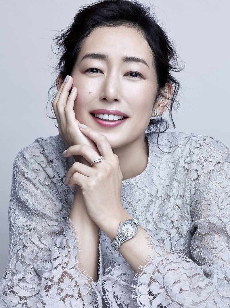 木村多江×グランドセイコー 話題の女優が演じる妖艶な四変化