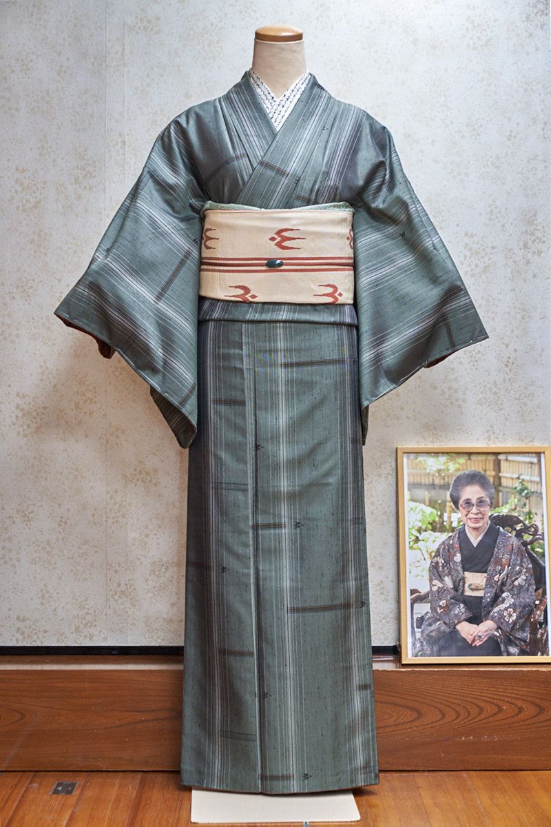 入園入学祝い 入荷なう 芭蕉と苧麻の琉球絣着物・燕文様織 （芭蕉と苧麻の琉球 着物・浴衣