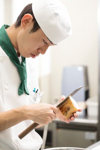 12月31日に完成！「おせちの学校」三重県立相可高校のおせち