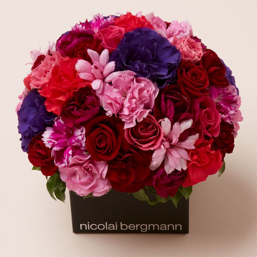 毎月贈る、感謝の気持ち。】母の日には、ニコライ バーグマン氏のお花