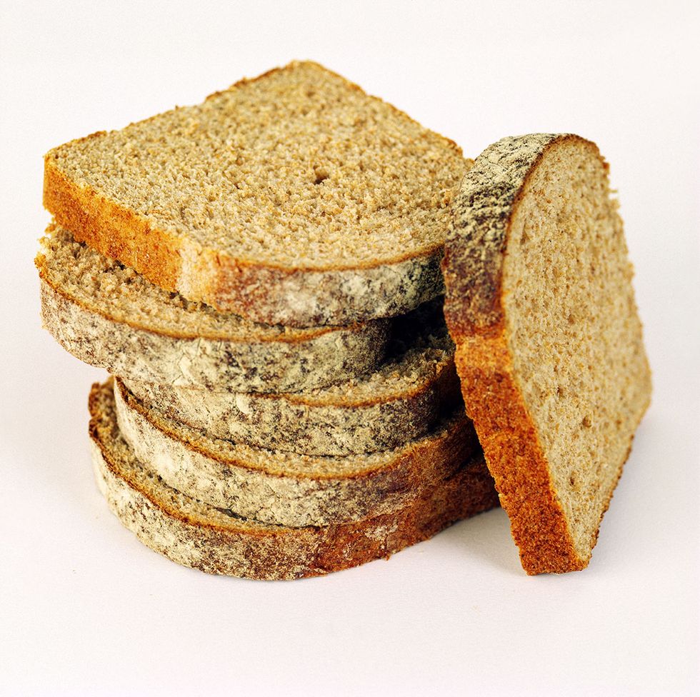 Food, Sliced bread, Bread, Graham bread, Cuisine, Gluten, Whole wheat bread, Brown bread, Rye bread, Dish, 