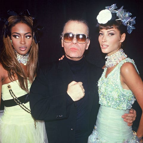 90年代に一世を風靡した スーパーモデルたちのバックステージ写真 ハーパーズ バザー Harper S Bazaar 公式